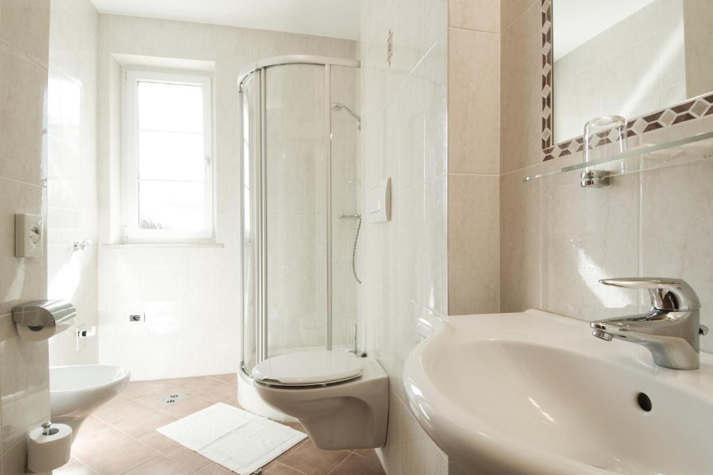 Hotel Loewenwirt Cermes Room photo